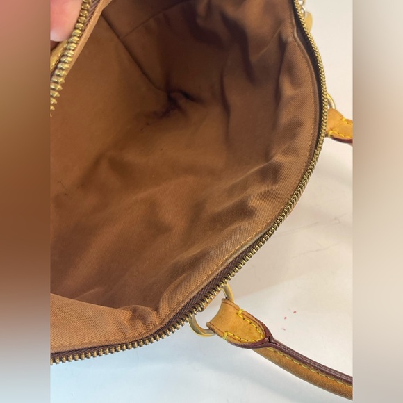 Louis Vuitton Monogram Tivoli PM Bag - Picture 13 of 16